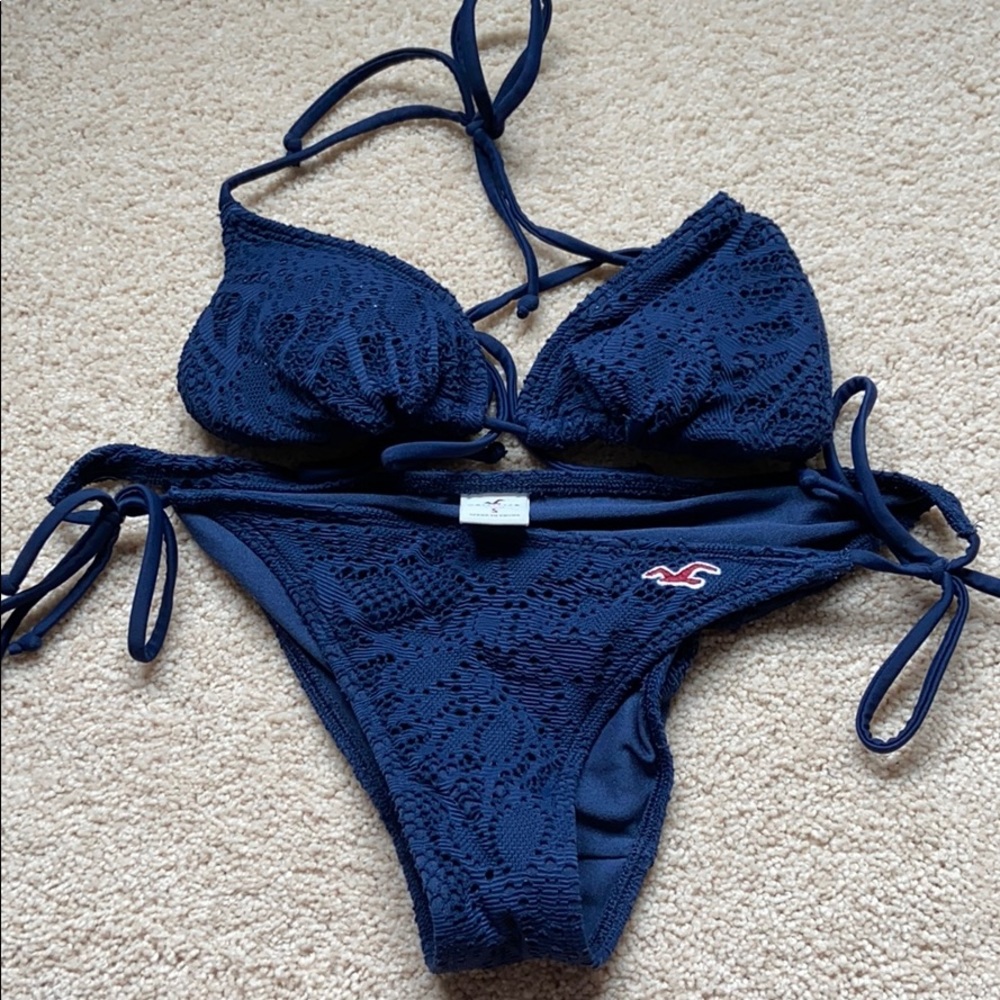 Hollister bikini size small